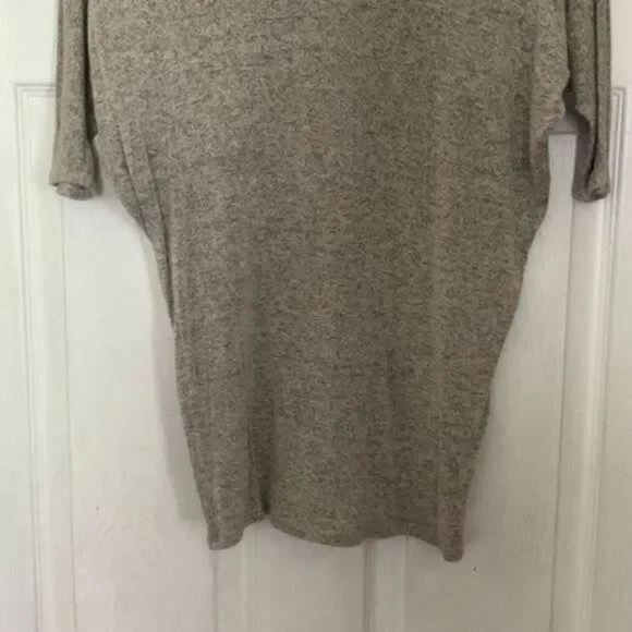 Aiden Y tan short sleeve oversized short sleeve shirt size medium - Picture 2 of 10